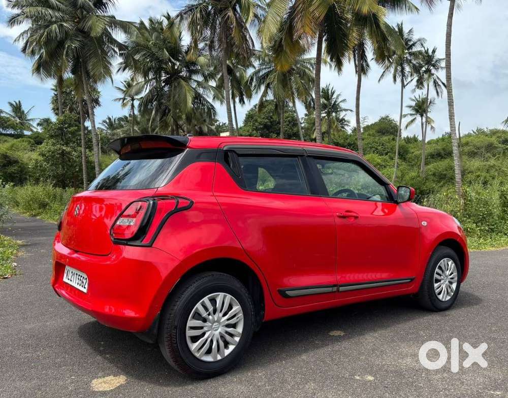 Maruti Suzuki Swift Lxi Optional-o, 2019, Petrol