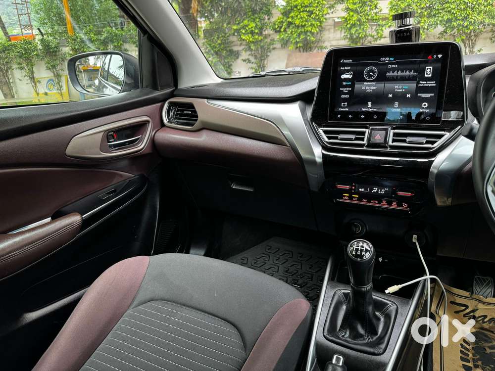 Maruti Suzuki Fronx Alpha 1.0l Turbo Mt, 2023, Petrol