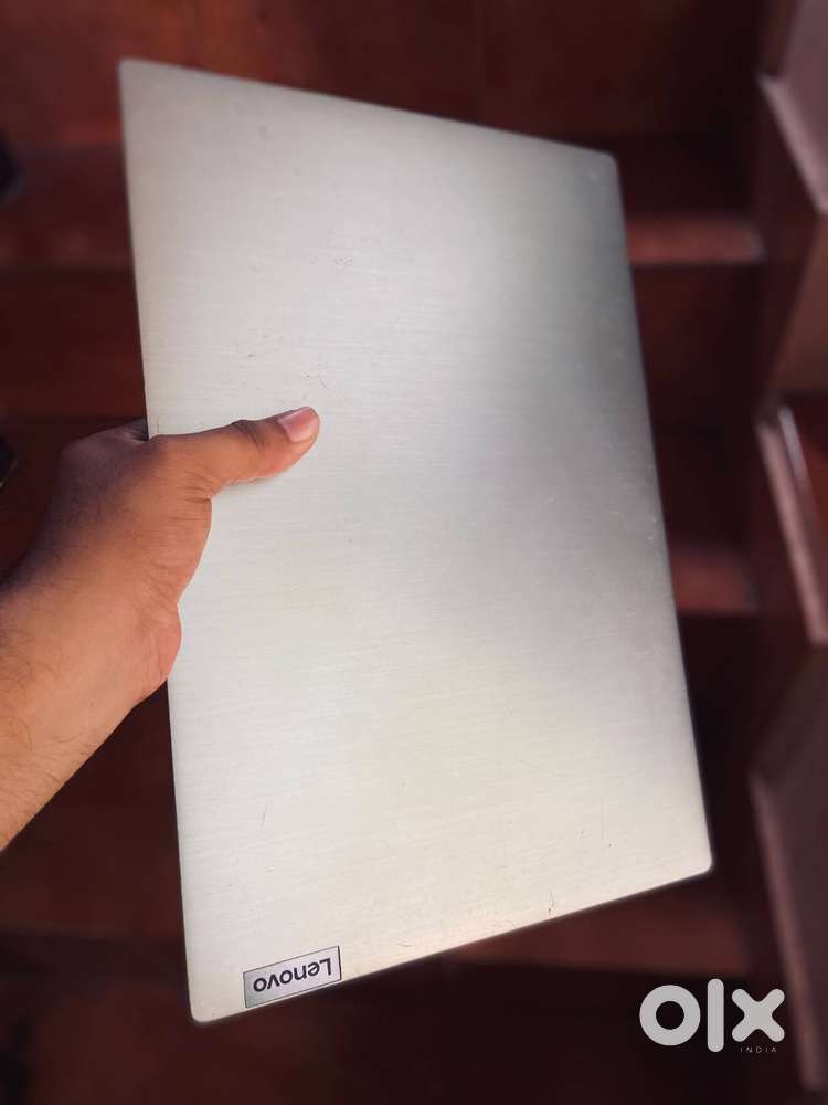 Lenovo ideapad slim 3 Core i5 10th Gen