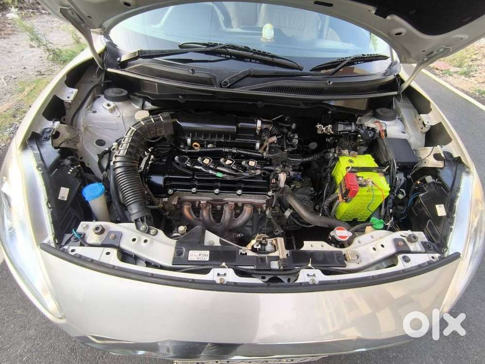 Maruti Suzuki Swift Dzire Vxi Optional, 2019, Petrol