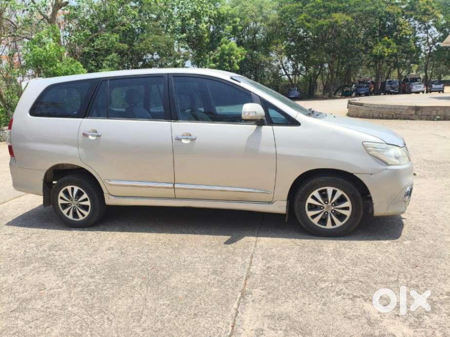 Toyota Innova 2.5 Vx 7 Str, 2015