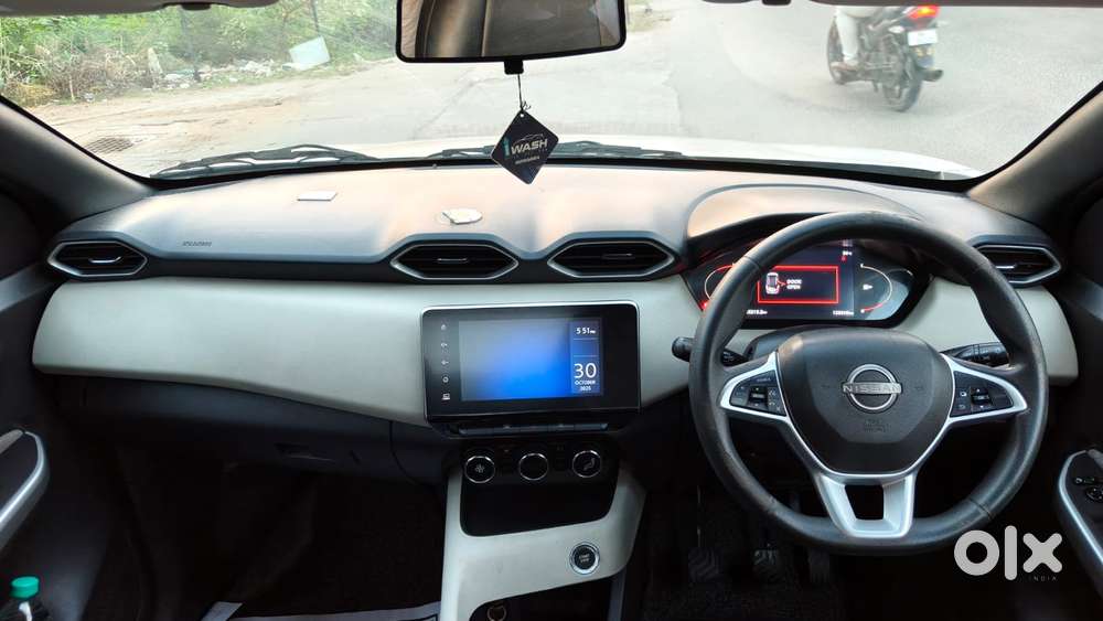 Nissan Magnite 1.0 Xv Premium Turbo (o), 2021, Petrol