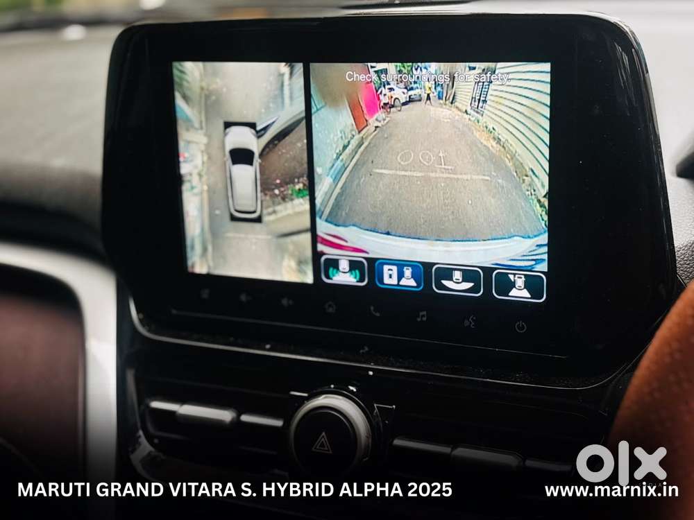 Mahindra Xuv 3xo Ax5 Pm Mt, 2025, Petrol