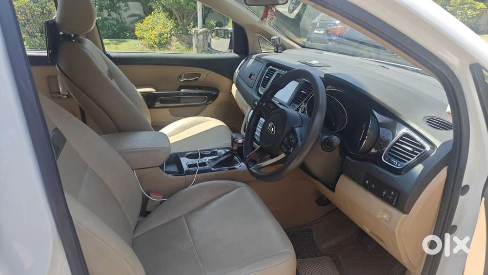 Kia Carnival Prestige, 2021, Diesel