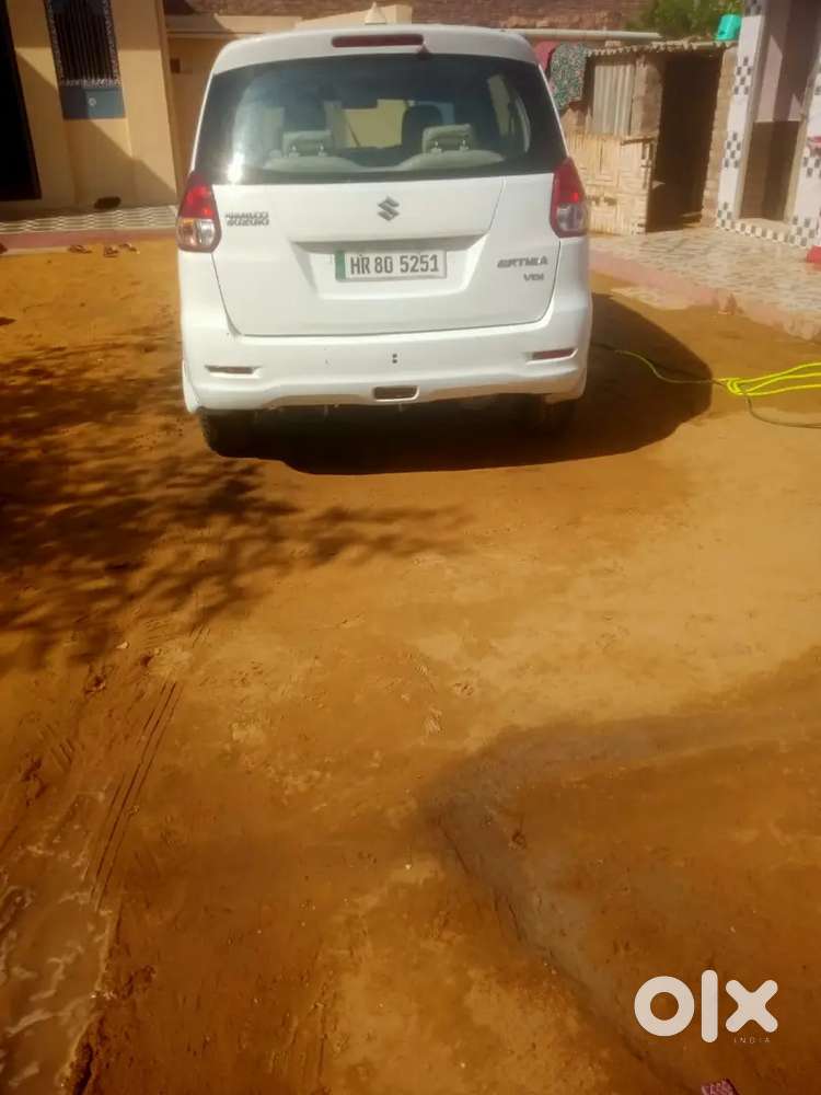Maruti Suzuki Ertiga 2013