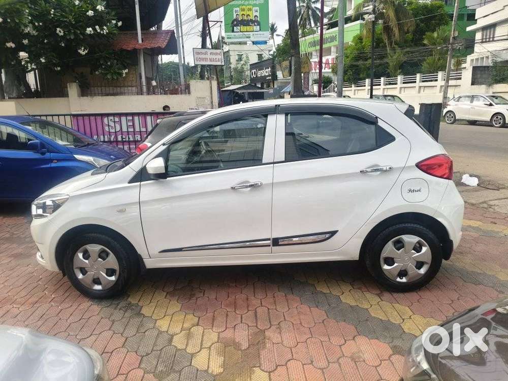 Tata Tiago 1.2 Revotron Xt (o), 2019, Petrol