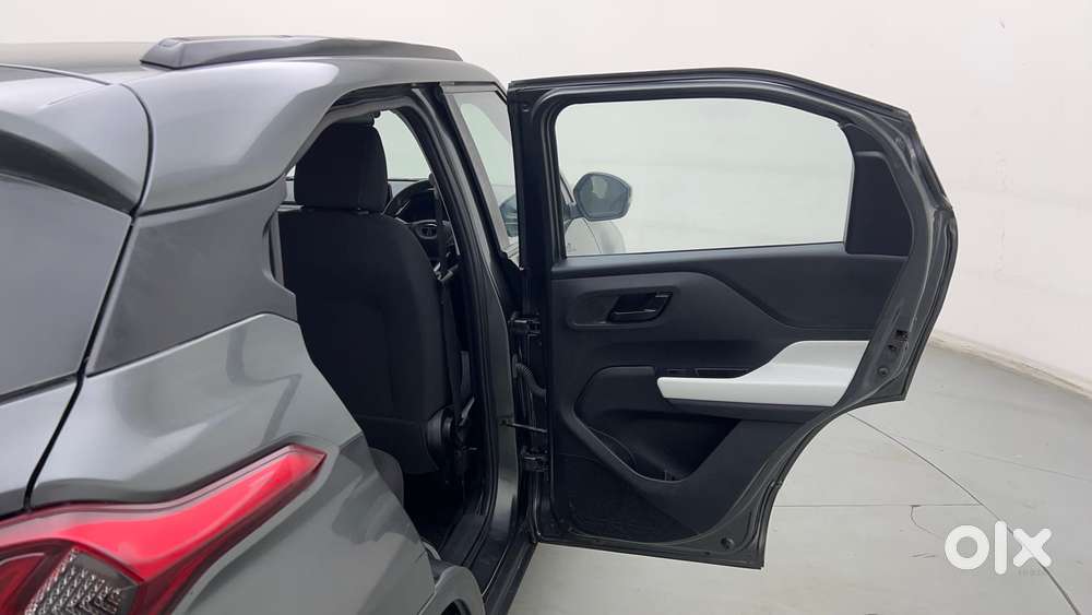 Tata Punch Accomplished Mt Sunroof, 2024, Petrol
