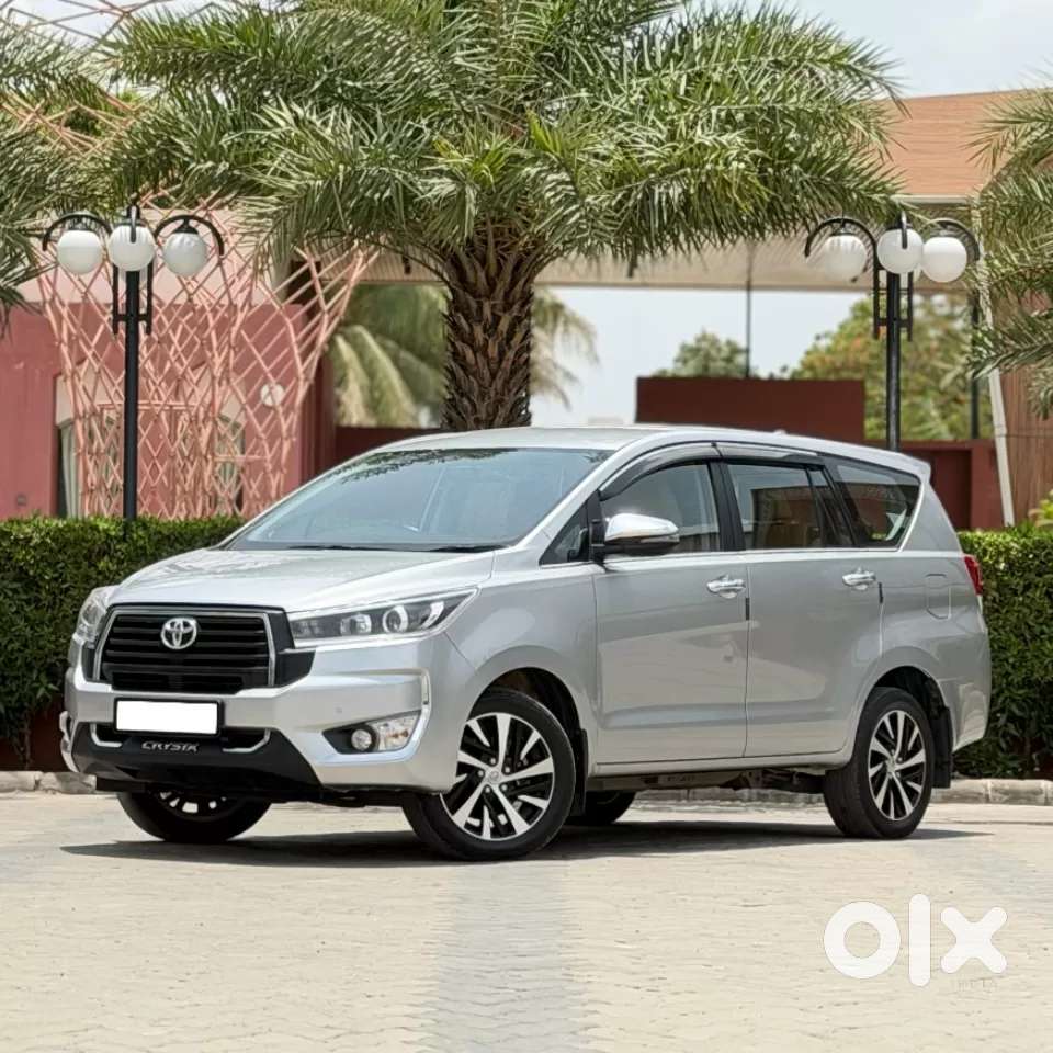 Toyota Innova Crysta, 2025, Diesel