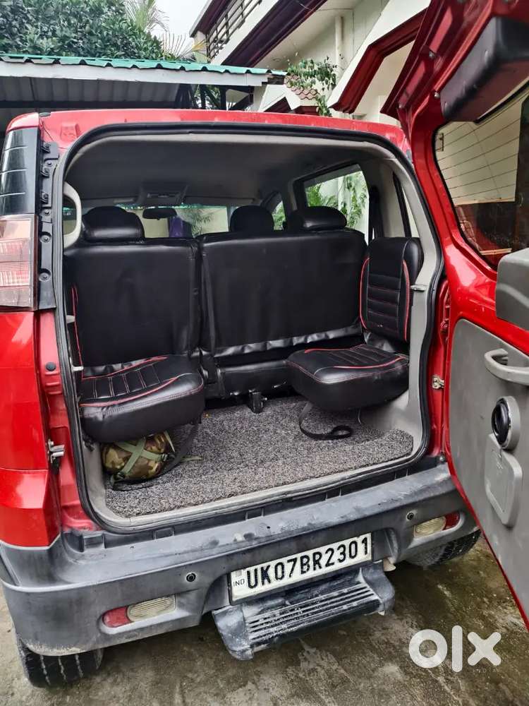 Mahindra Nuvosport 1.5 N8 2016