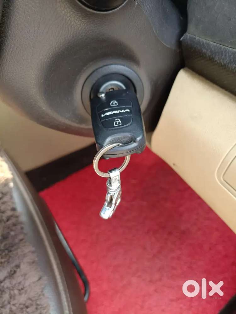 Hyundai Verna 2012 Diesel 136000 Km Driven