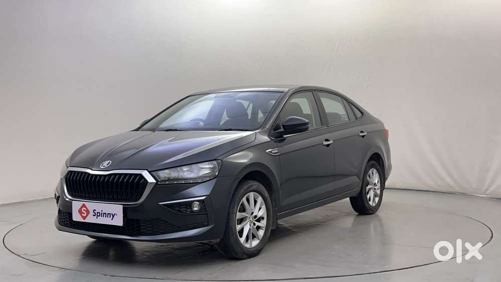 Skoda Slavia Ambition 1.0l Tsi Mt, 2022, Petrol