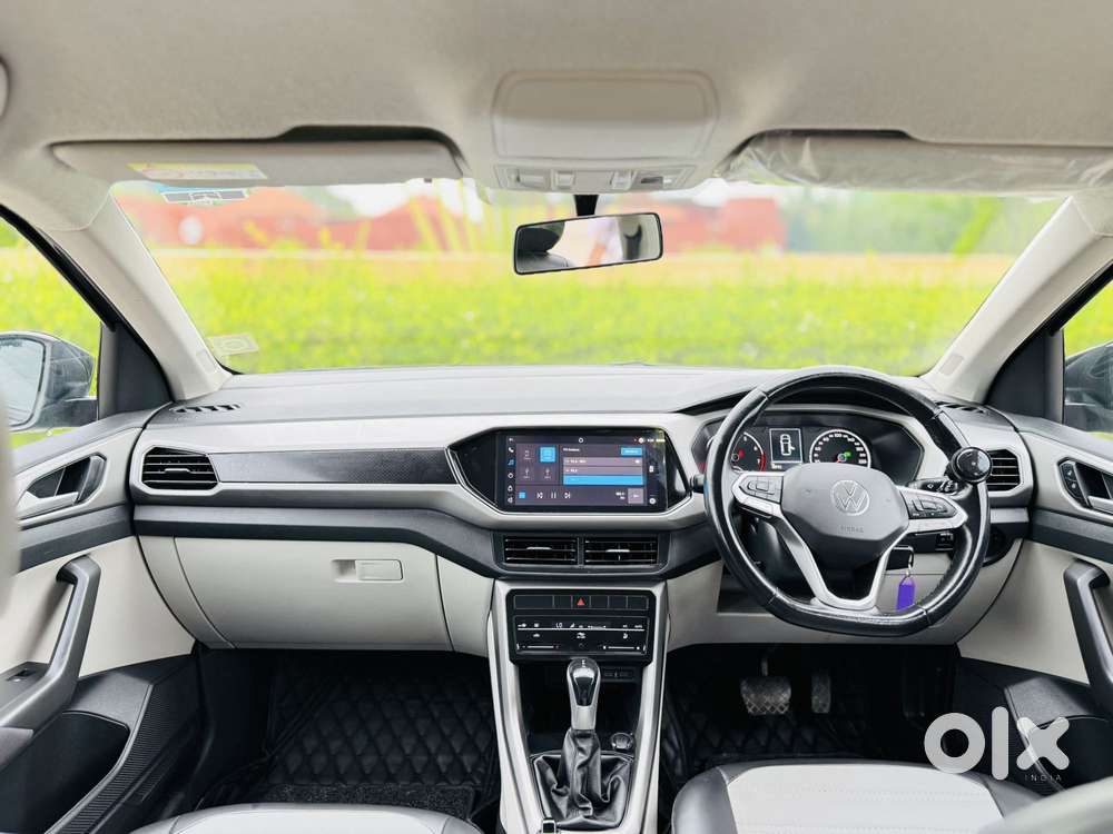 Volkswagen Taigun 1.0 Tsi Highline At, 2022, Petrol