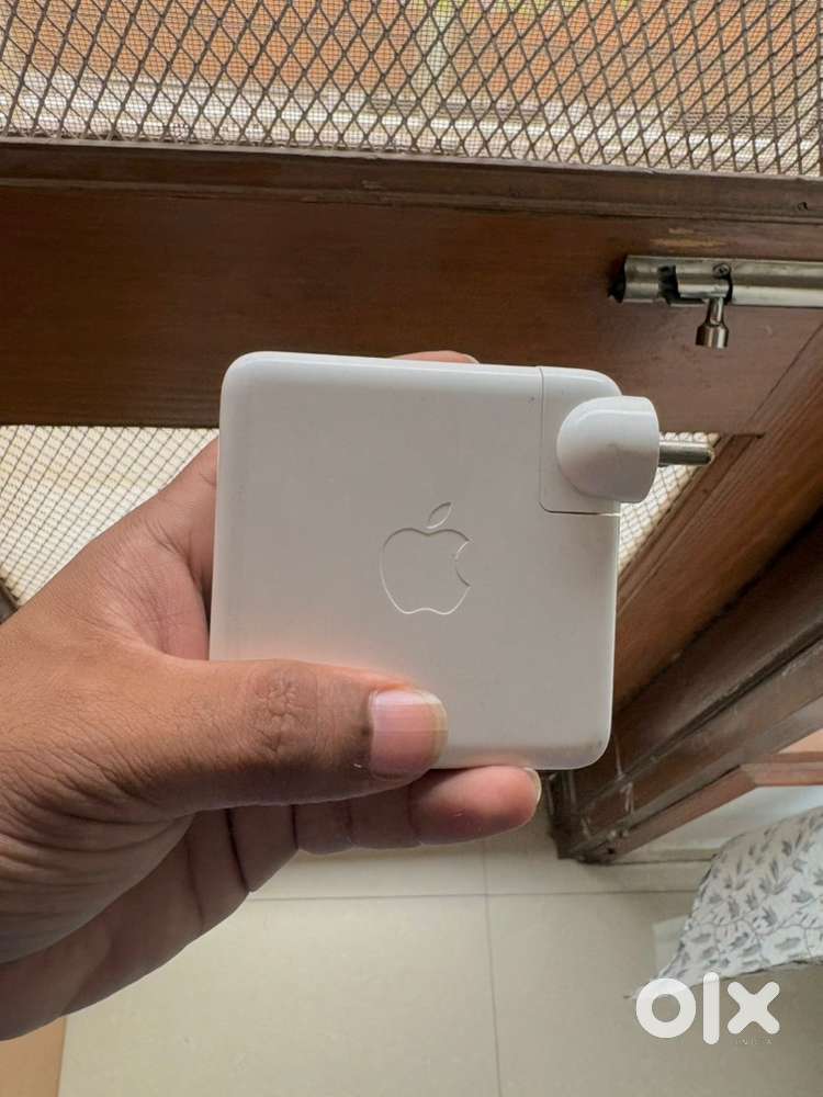Apple 96 watt PG adapter