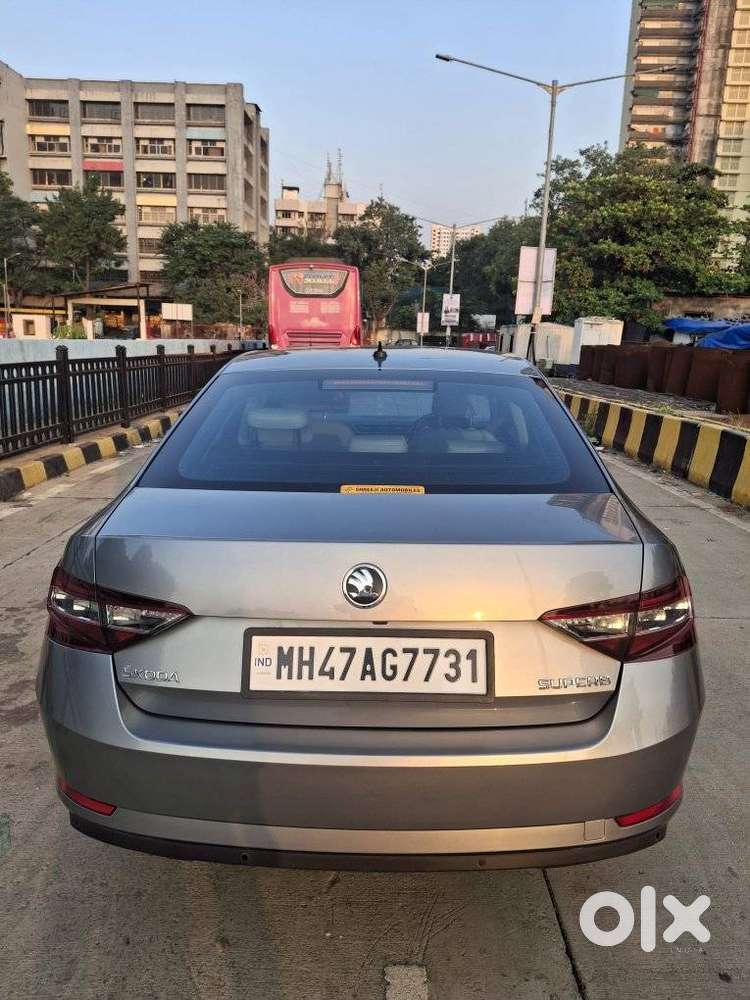 Skoda Superb L&k 1.8 Tsi At, 2019, Petrol