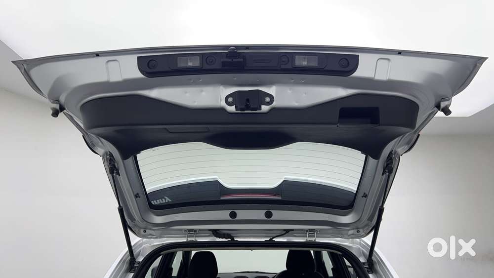 Nissan Magnite 1.0 Xv, 2023, Petrol