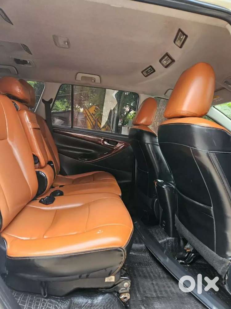 Toyota Innova Crysta 2019 Diesel 200000 Km Driven