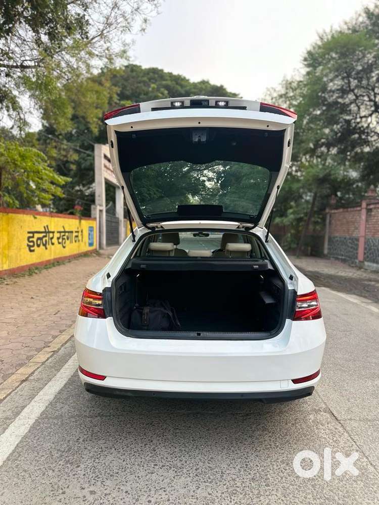 Skoda Superb Style 2.0 Tdi At, 2017, Diesel