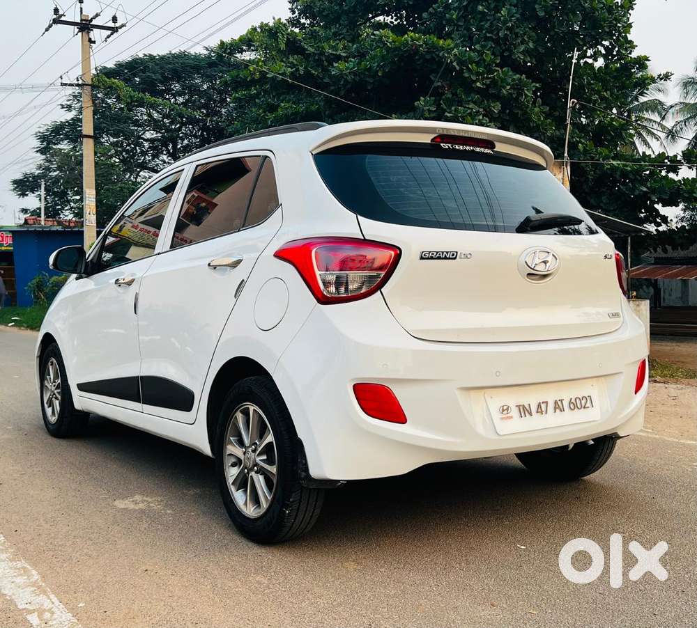 Hyundai Grand I10 Asta Automatic 1.2 Kappa Vtvt, 2016, Petrol