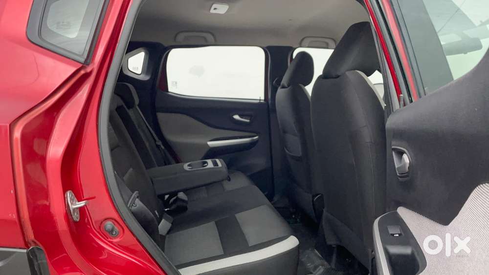 Nissan Magnite 1.0 Xv, 2023, Petrol