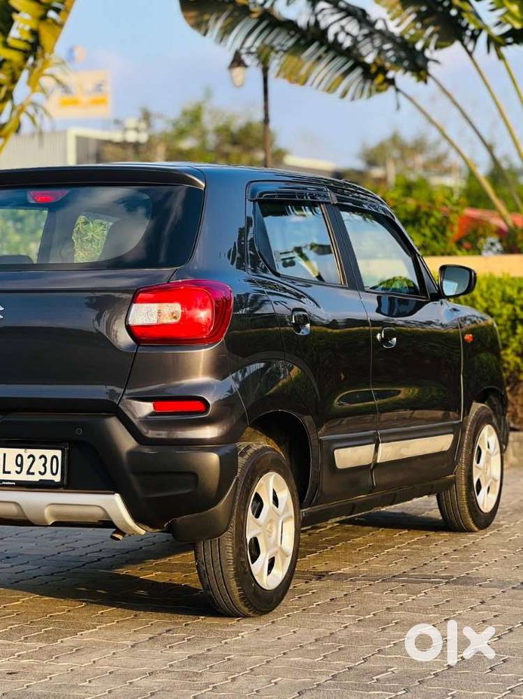 Maruti Suzuki S-presso Vxi Plus, 2022, Petrol