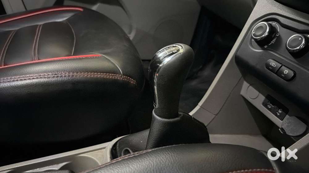 Tata Tiago 1.2 Revotron Xz, 2018, Petrol