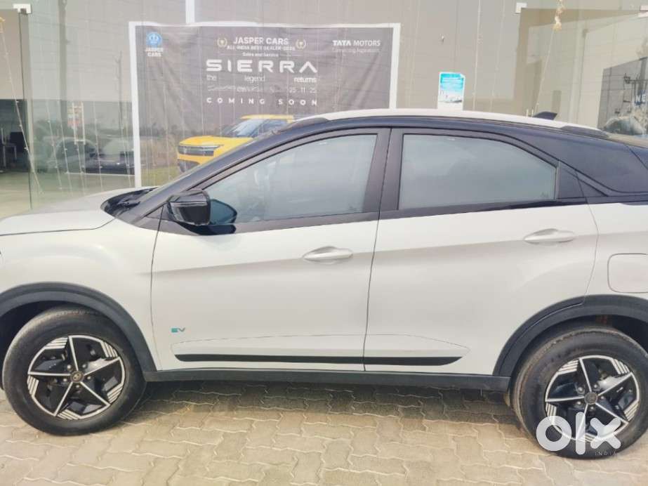 Tata Nexon Ev Empowered Plus Lr, 2023, Electric