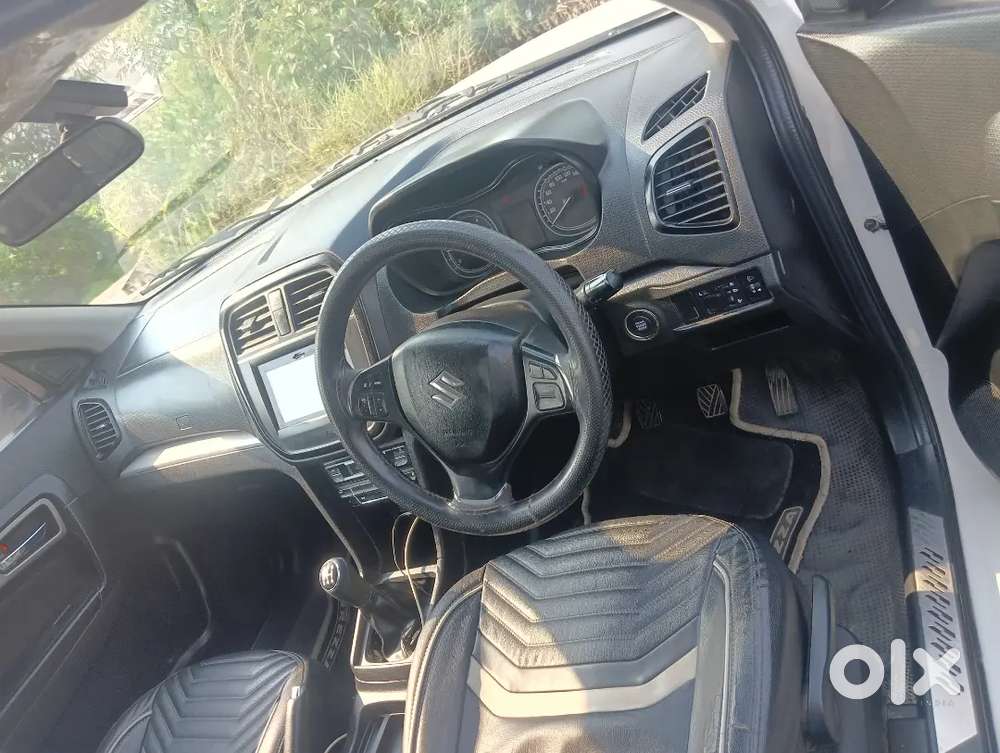 Brezza Zdi+(top End Vehicle)