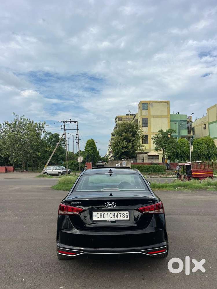Hyundai Verna 1.5 Sx (o) Diesel Mt, 2022, Diesel