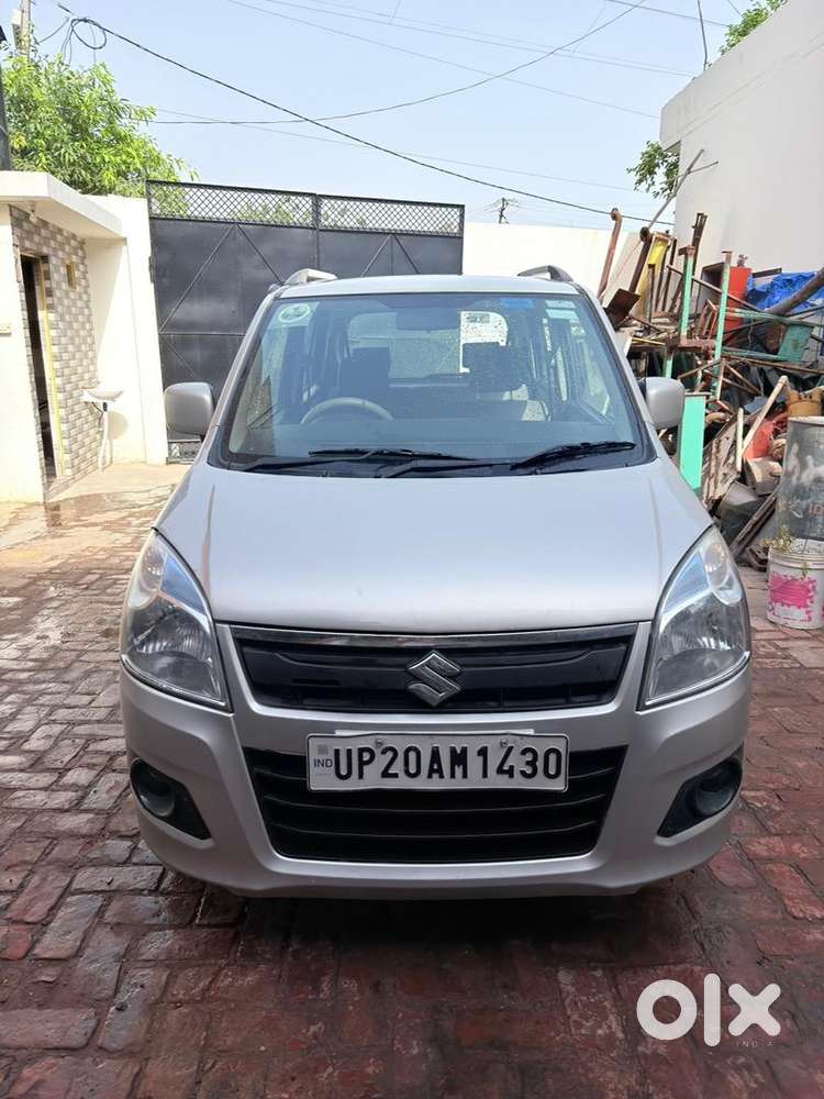 Well Mentained Car With Electric Side Mirrors And Windows