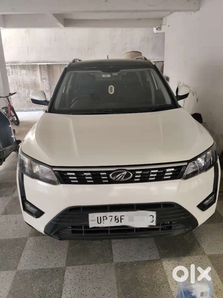 Mahindra Xuv300 W6 Diesel 2019  New Tyres  Insurance Till 2028 !