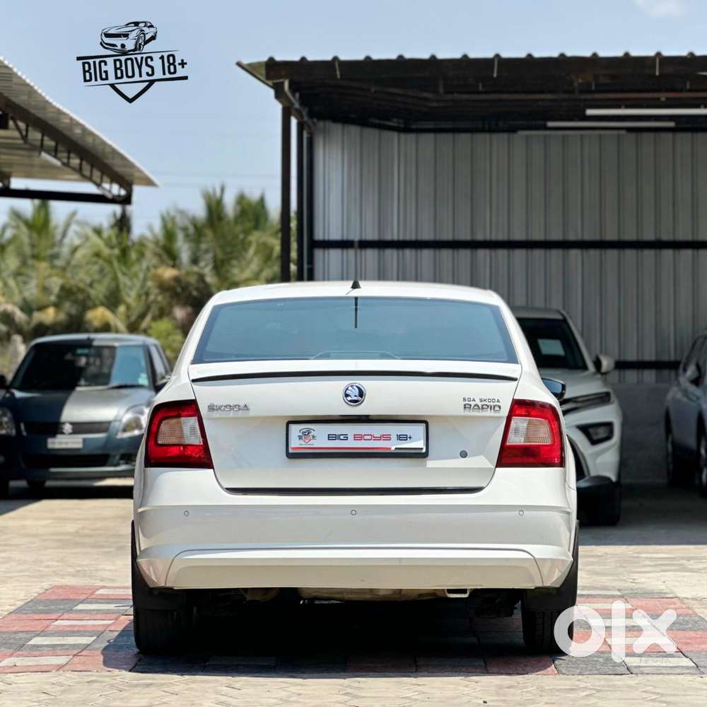 Skoda Rapid 1.0 Tsi Ambition, 2021, Petrol