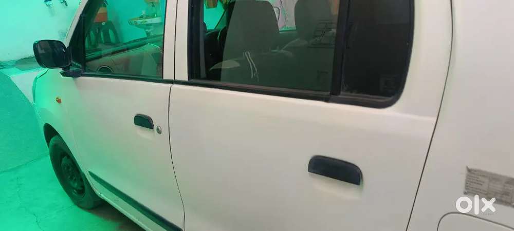 October Ki Hai Sony Ka Music