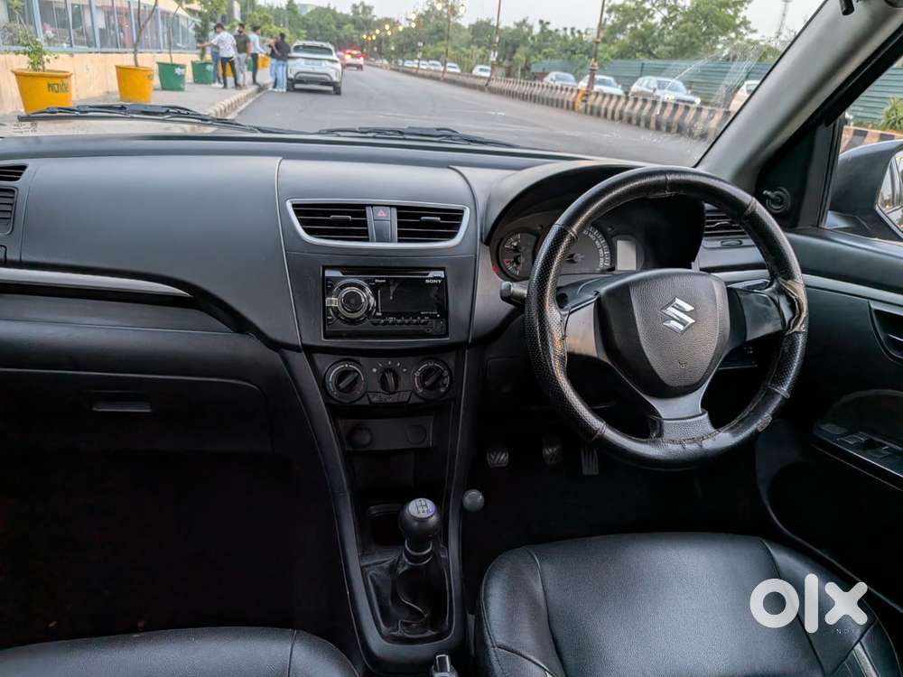 Maruti Suzuki Swift 1.2 Vxi (o), 2016, Petrol