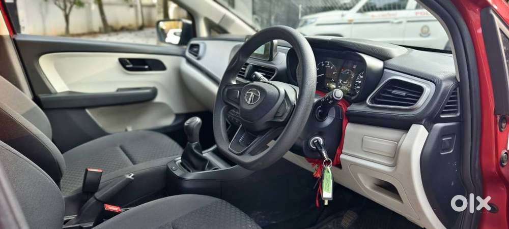 Tata Altroz 1.5 Xe Plus Diesel, 2022, Diesel