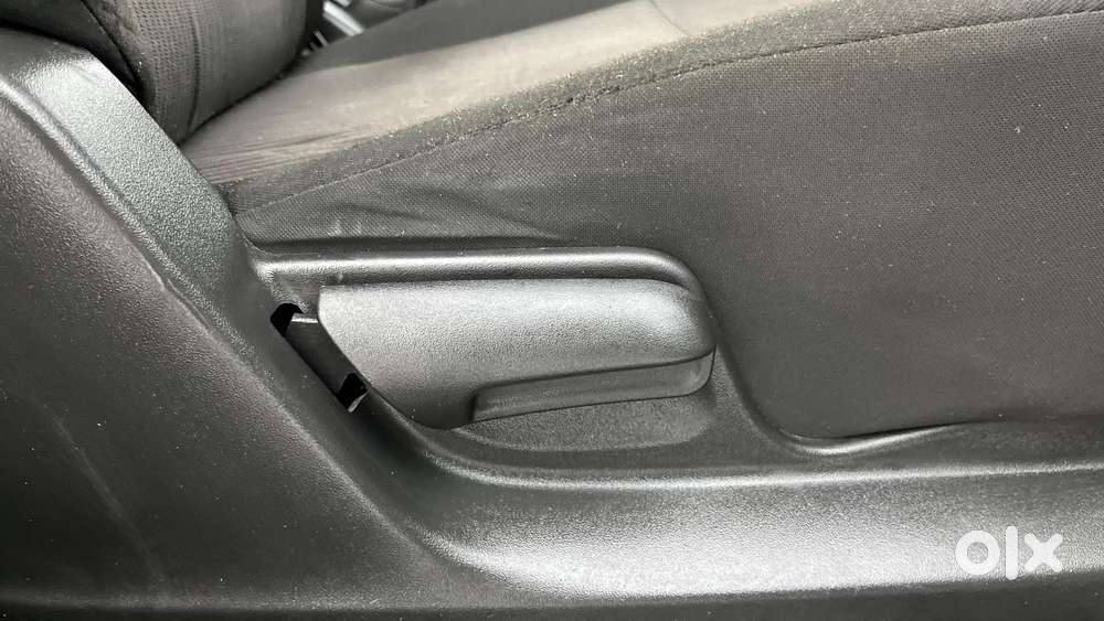 Maruti Suzuki Swift 1.2 Vxi (o), 2016, Petrol