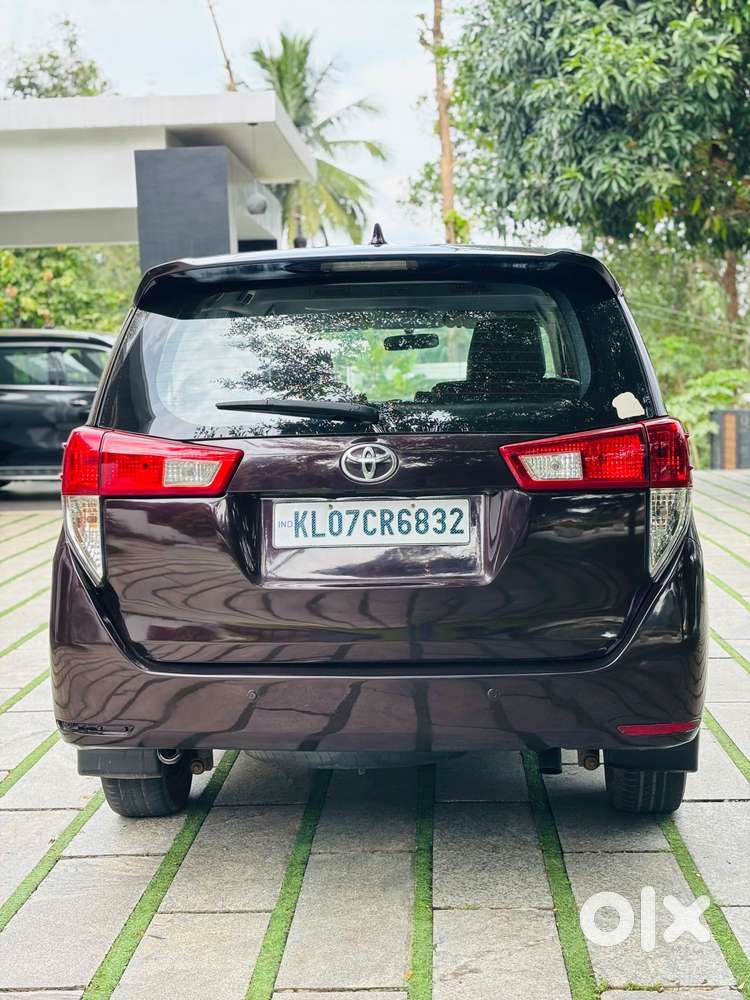 Toyota Innova Crysta [2020-ongoing] 2.4 Gx At 7 Str, 2019, Diesel