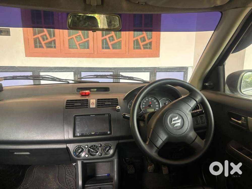 Maruti Suzuki Swift 2010 Diesel 161044 Km Driven