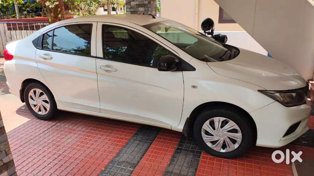 Pristine 2018 Honda City (s Variant) – Low Mileage & Family Owned