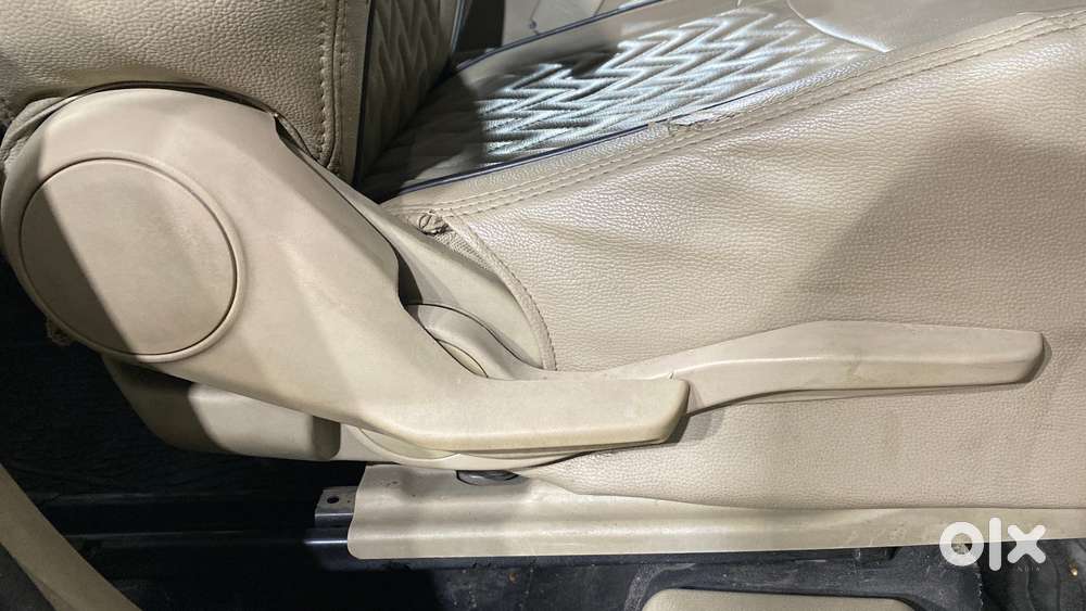 Maruti Suzuki Swift Dzire 1.2 Vxi Bsiv, 2019, Petrol