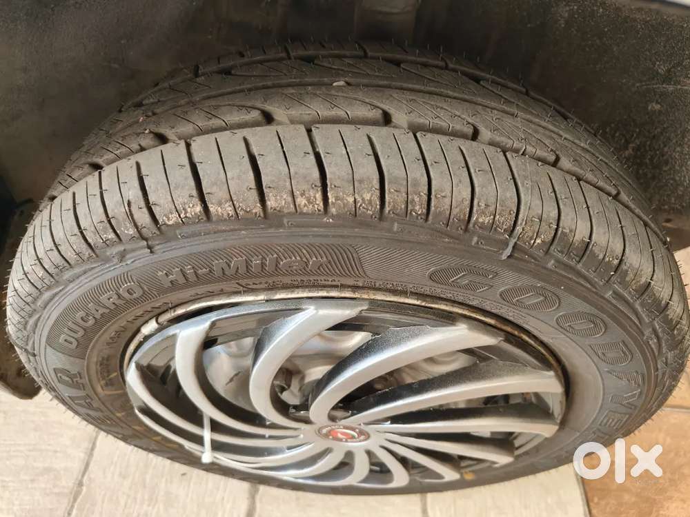 Maruti Suzuki 800 2012 Petrol Well Maintained