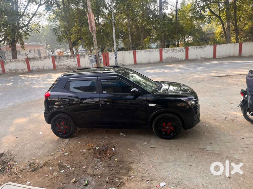 Mahindra Xuv300 Petrol 2024