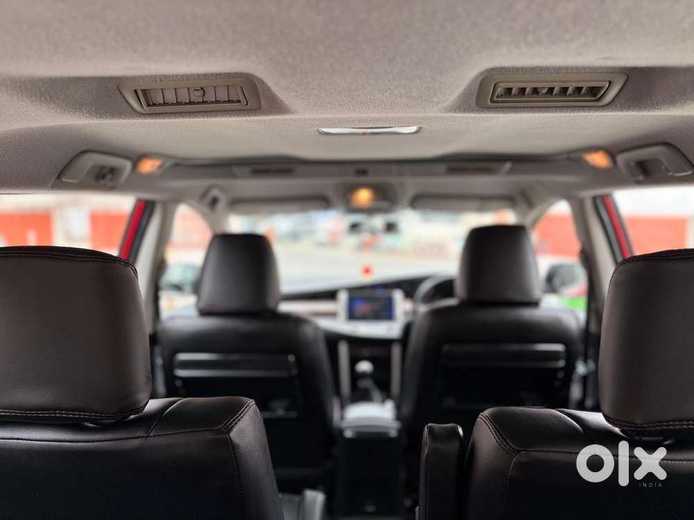 Toyota Innova Crysta 2.8 Touring Sport Diesel Mt, 2017, Diesel