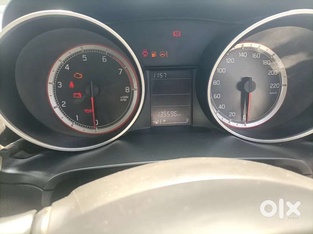Maruti Suzuki Swift Vxi, 2022, Petrol