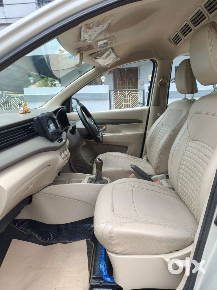 Maruti Suzuki Ertiga 1.5 Tour M, 1946, Petrol