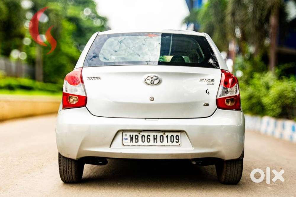 Toyota Etios Liva G, 2011, Petrol