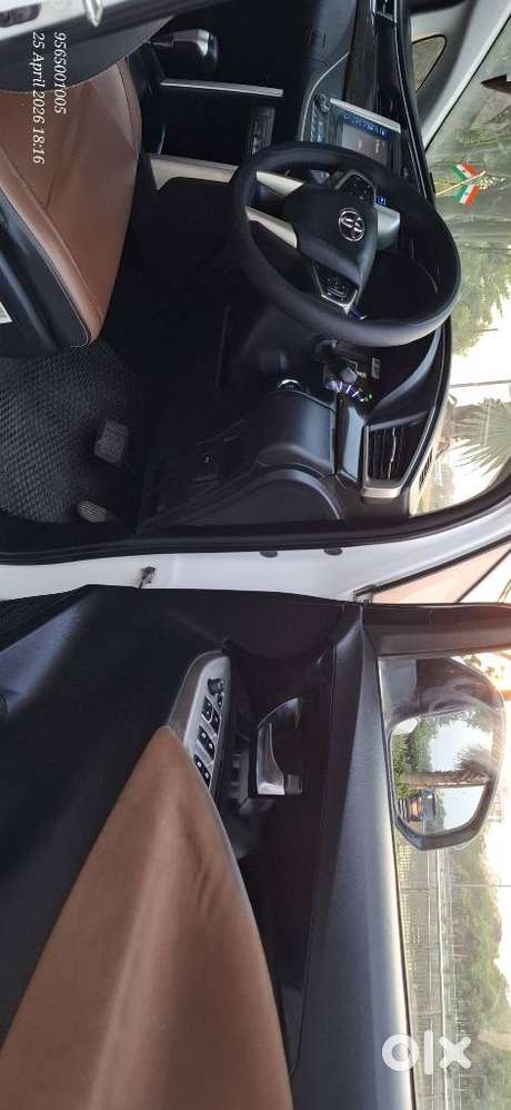 Toyota Innova Crysta 2.8z Automatic, 2019, Diesel