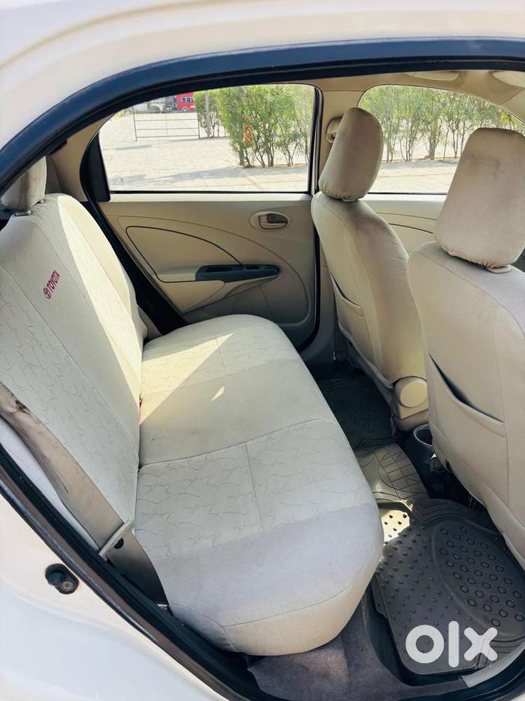 Toyota Etios Liva 2014-2016 G, 2014, Petrol