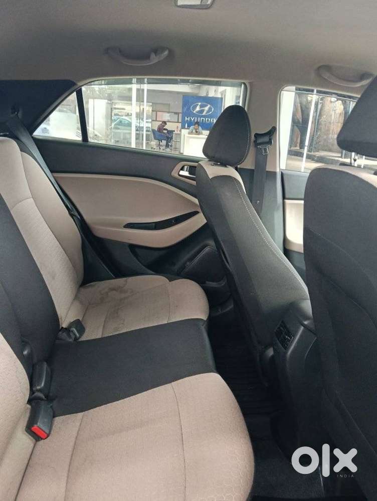 Hyundai I20 Asta (o) 1.2 Ivt, 2015, Petrol