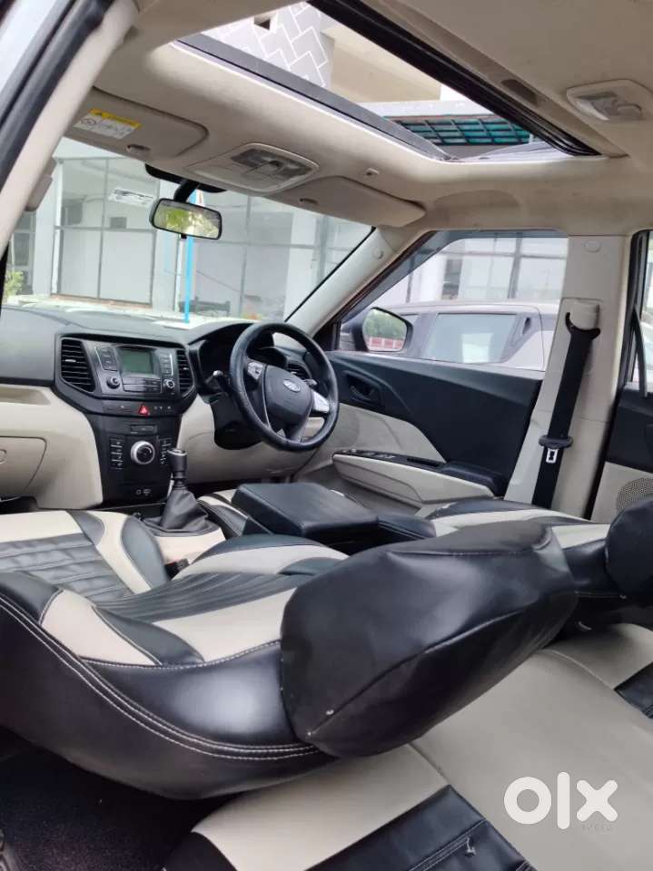 Mahindra Xuv300 W6, 2022, Petrol