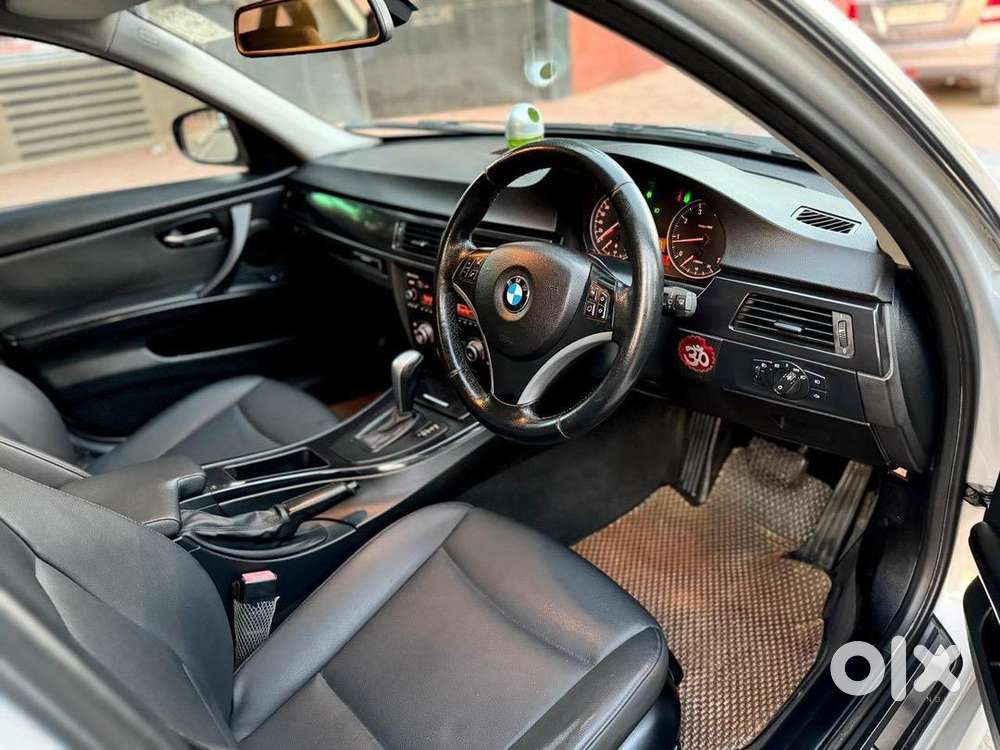 Bmw 3 Series 2011 Petrol Good Condition